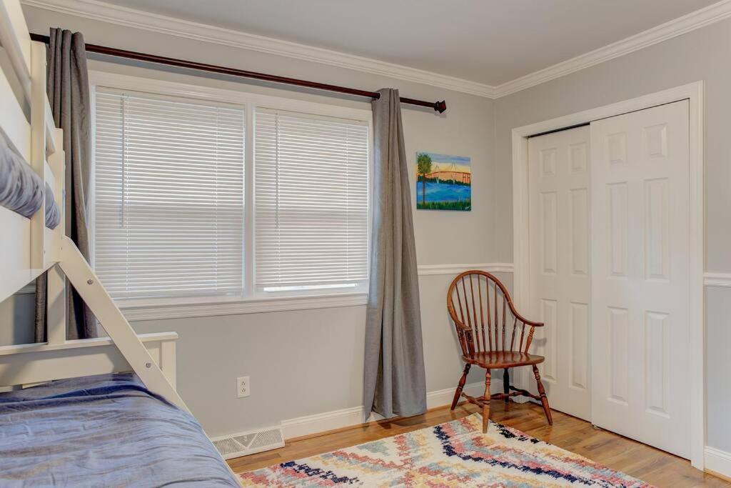 Charming Home Near Folly & Downtown Charleston Esterno foto
